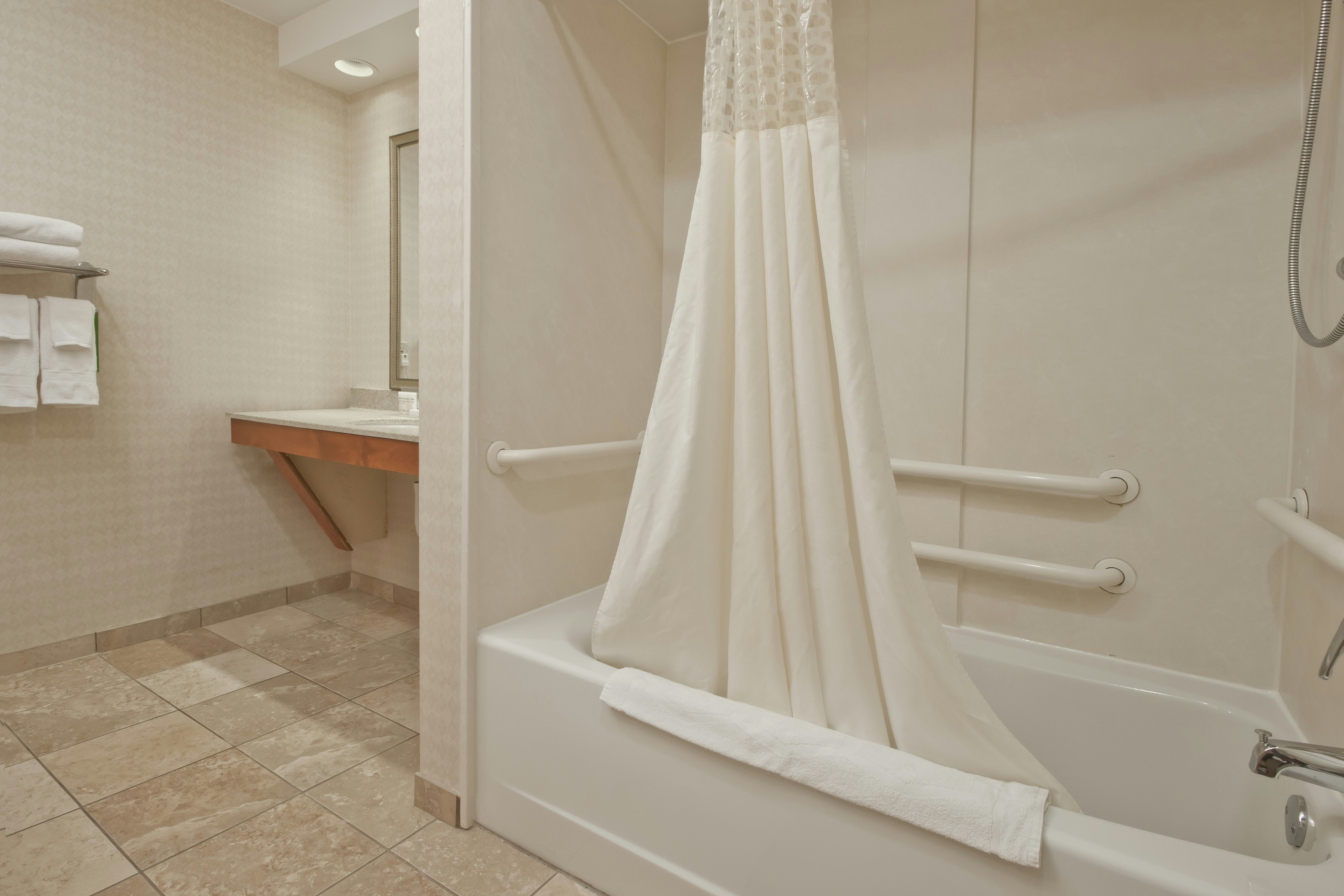 Hampton Inn Grand Rapids North 66/67