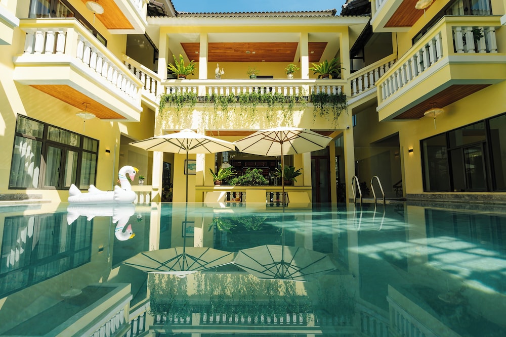 Le Pavillon Villa 33/50
