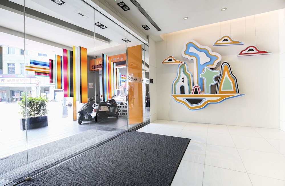 CityInn Hotel Plus Taichung Station Branch 10/73