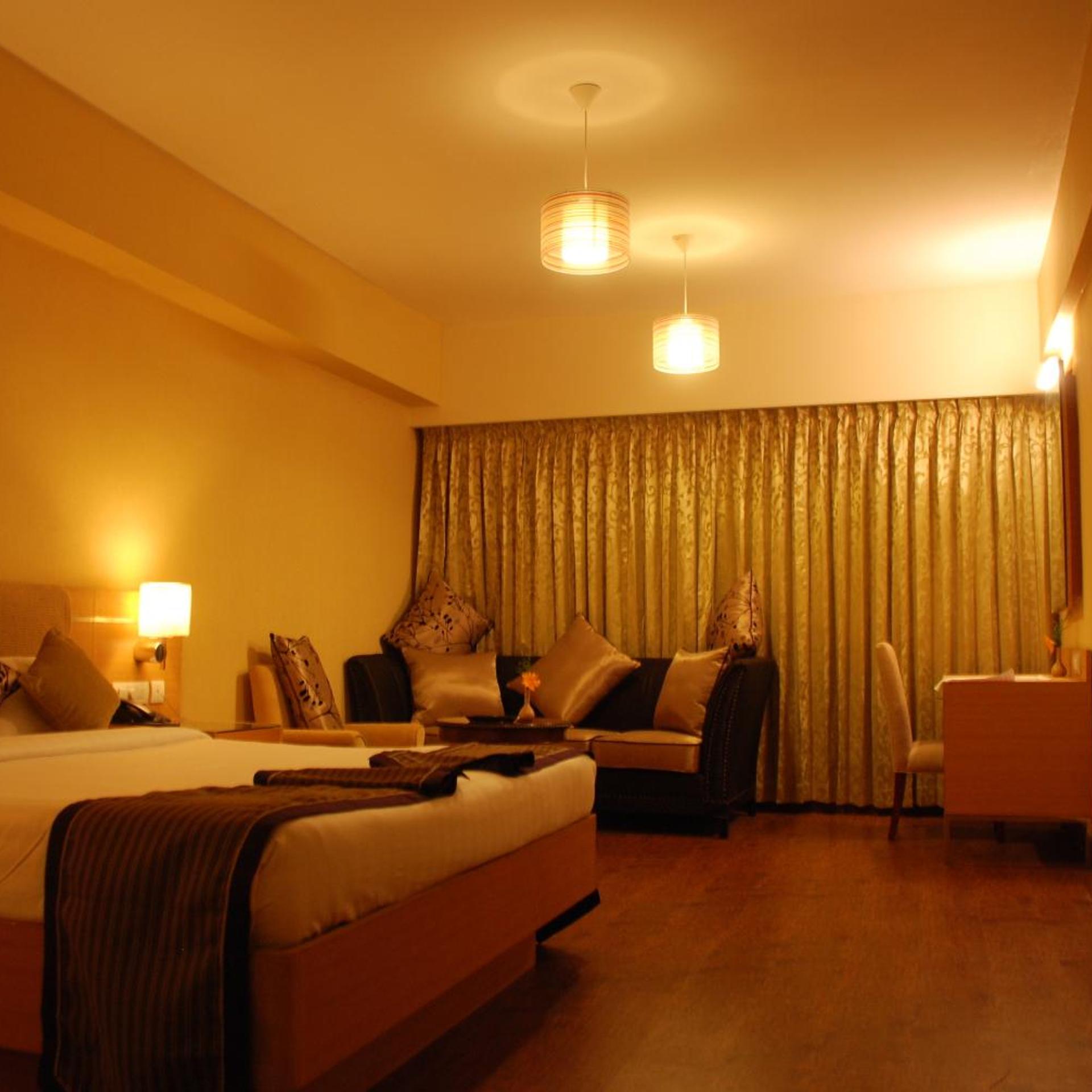PLA KRISHNA INN 16/39