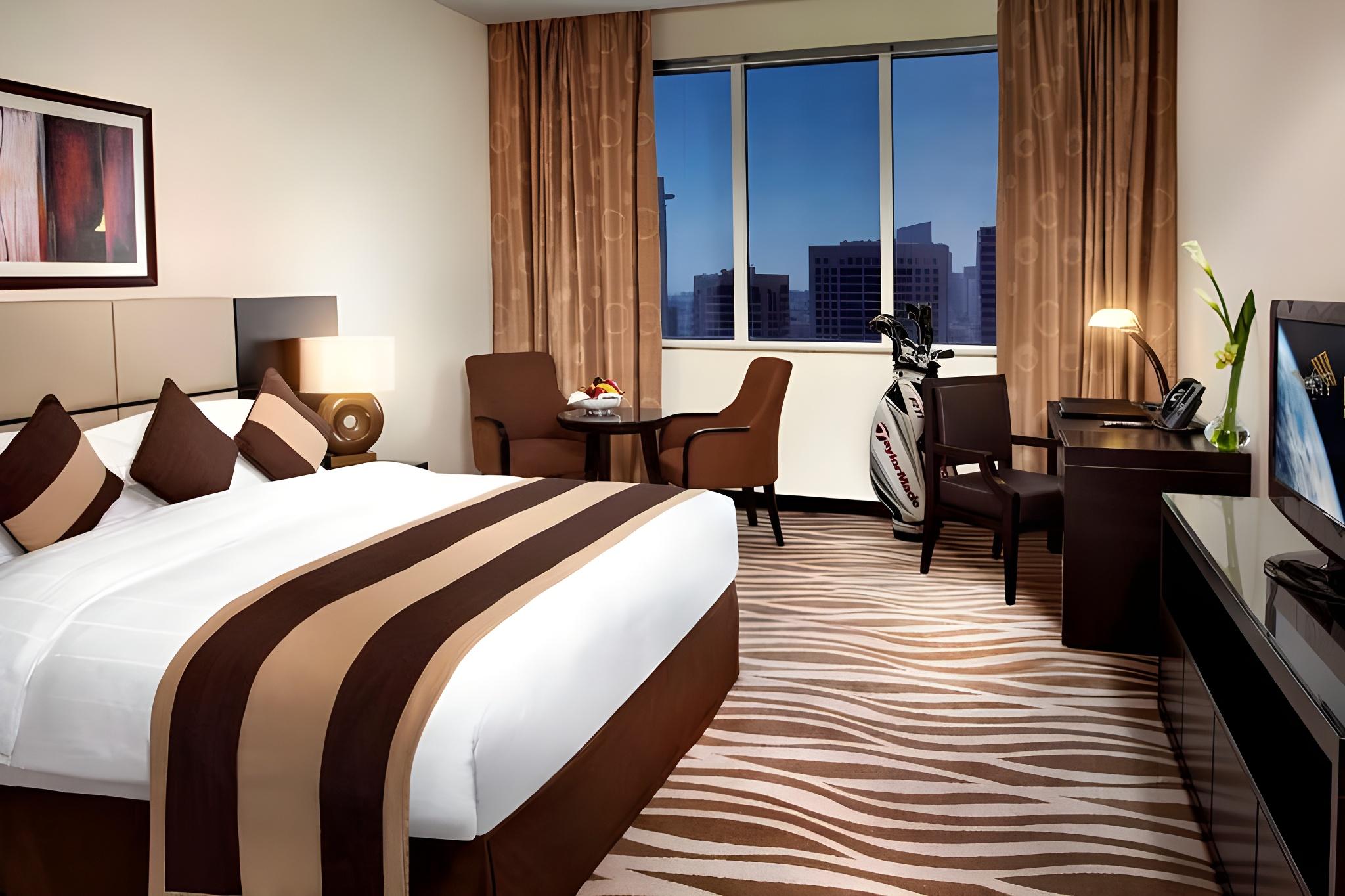 Room at Cristal Hotel Abu Dhabi, ABU DHABI