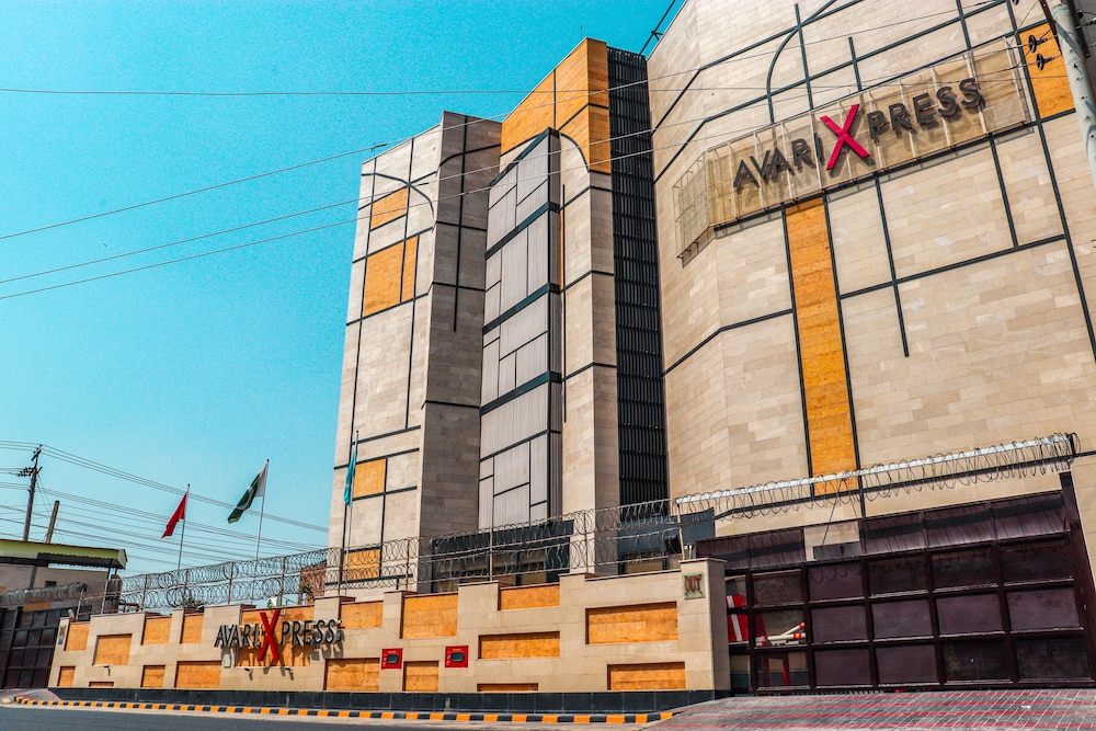 Avari Xpress Multan in MULTAN