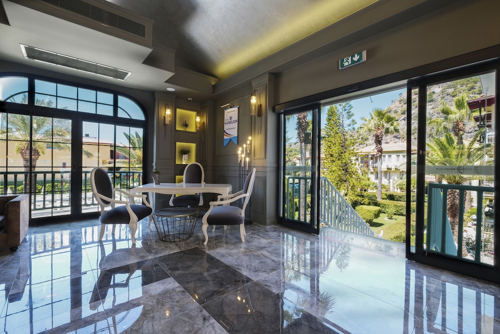 Hotel Karbel Sun 7/50