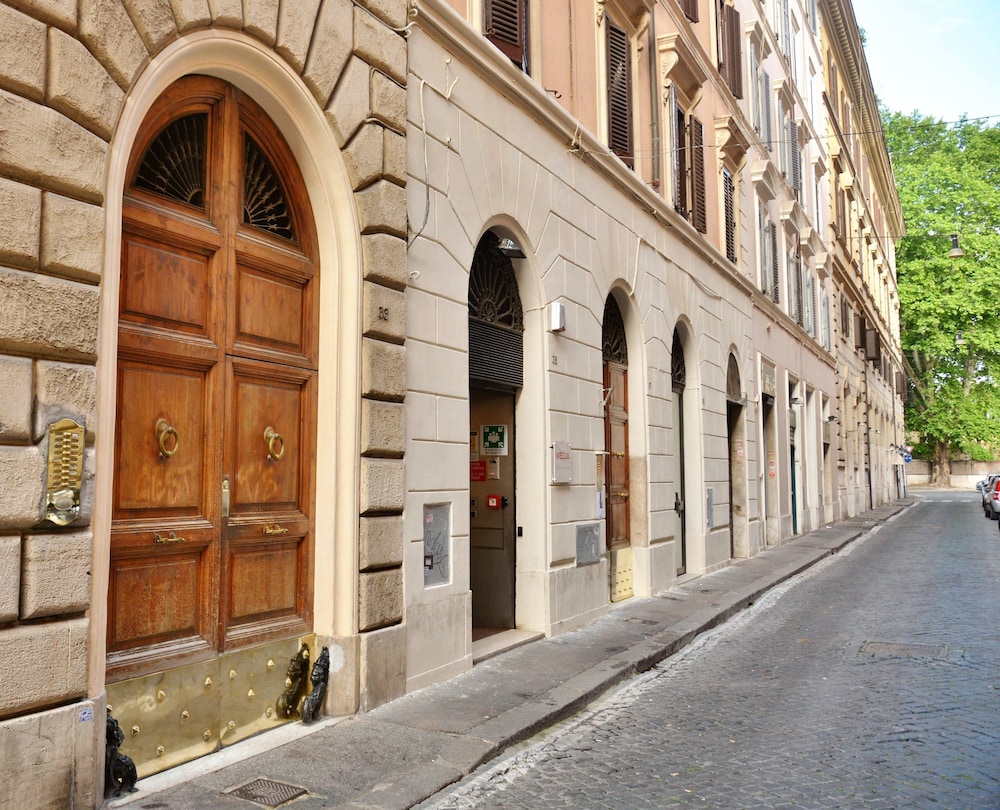 Ripetta Central Suites 36/39