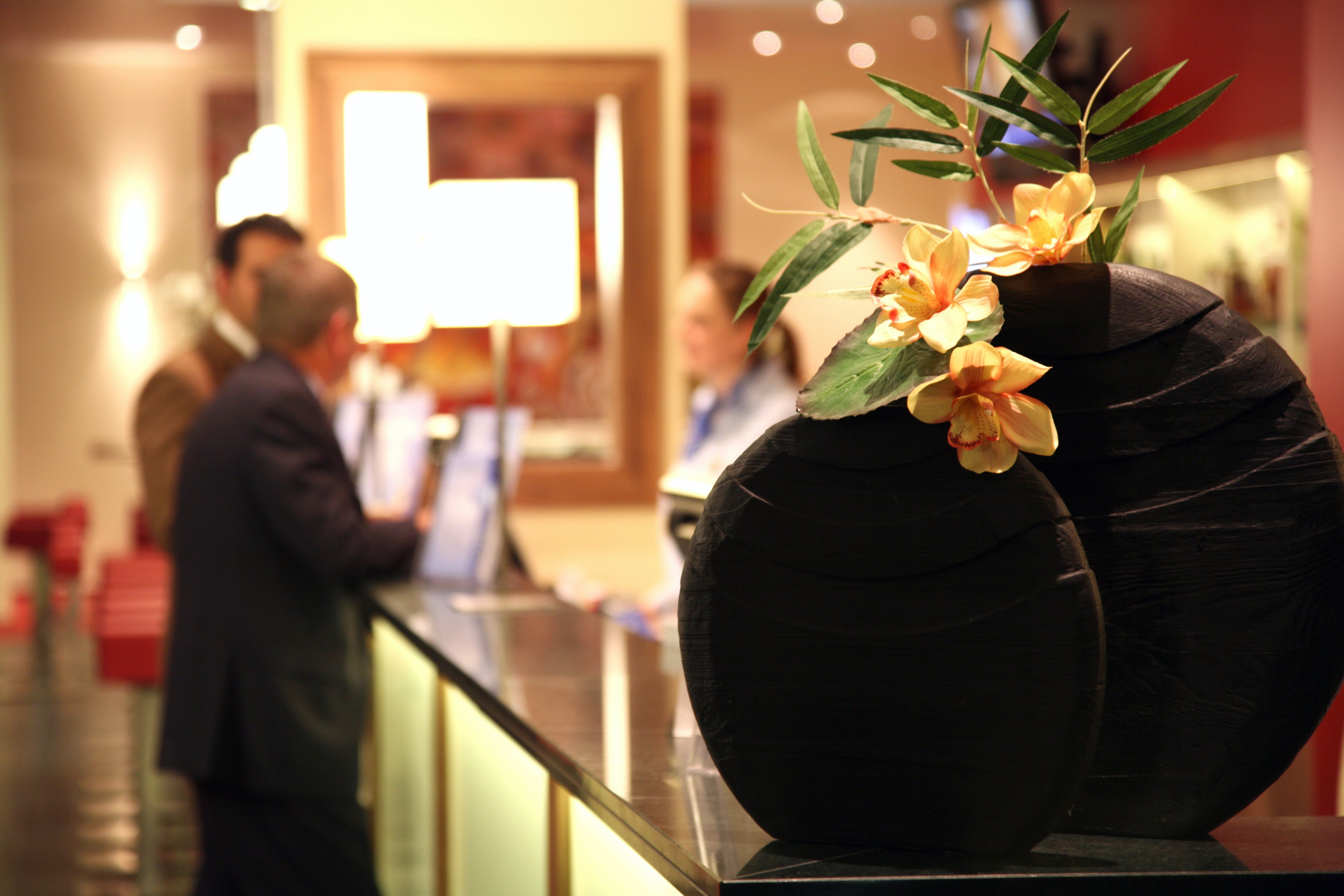 HOLIDAY INN EXPRESS SINGEN 13/72