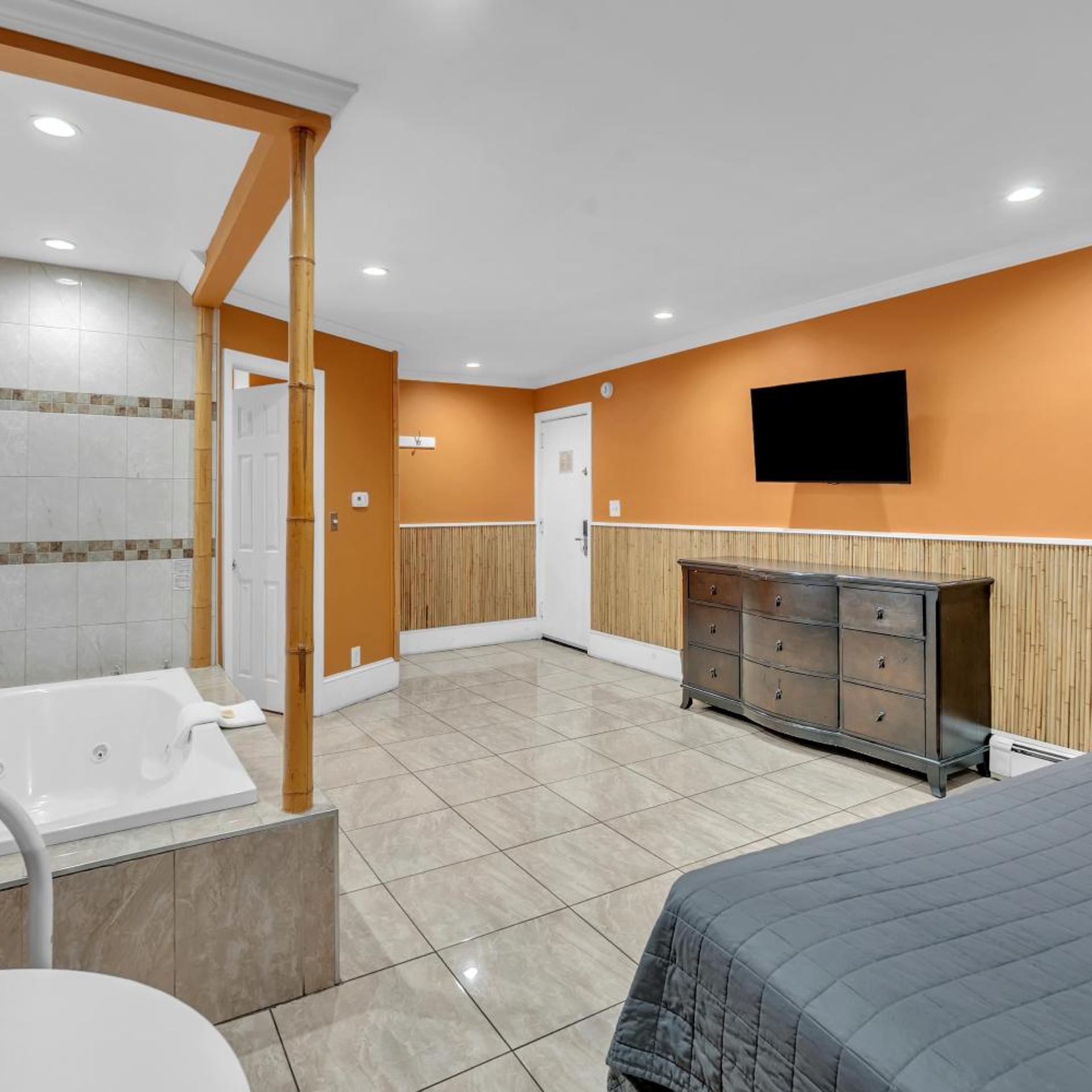 Bentley Motel 9/50