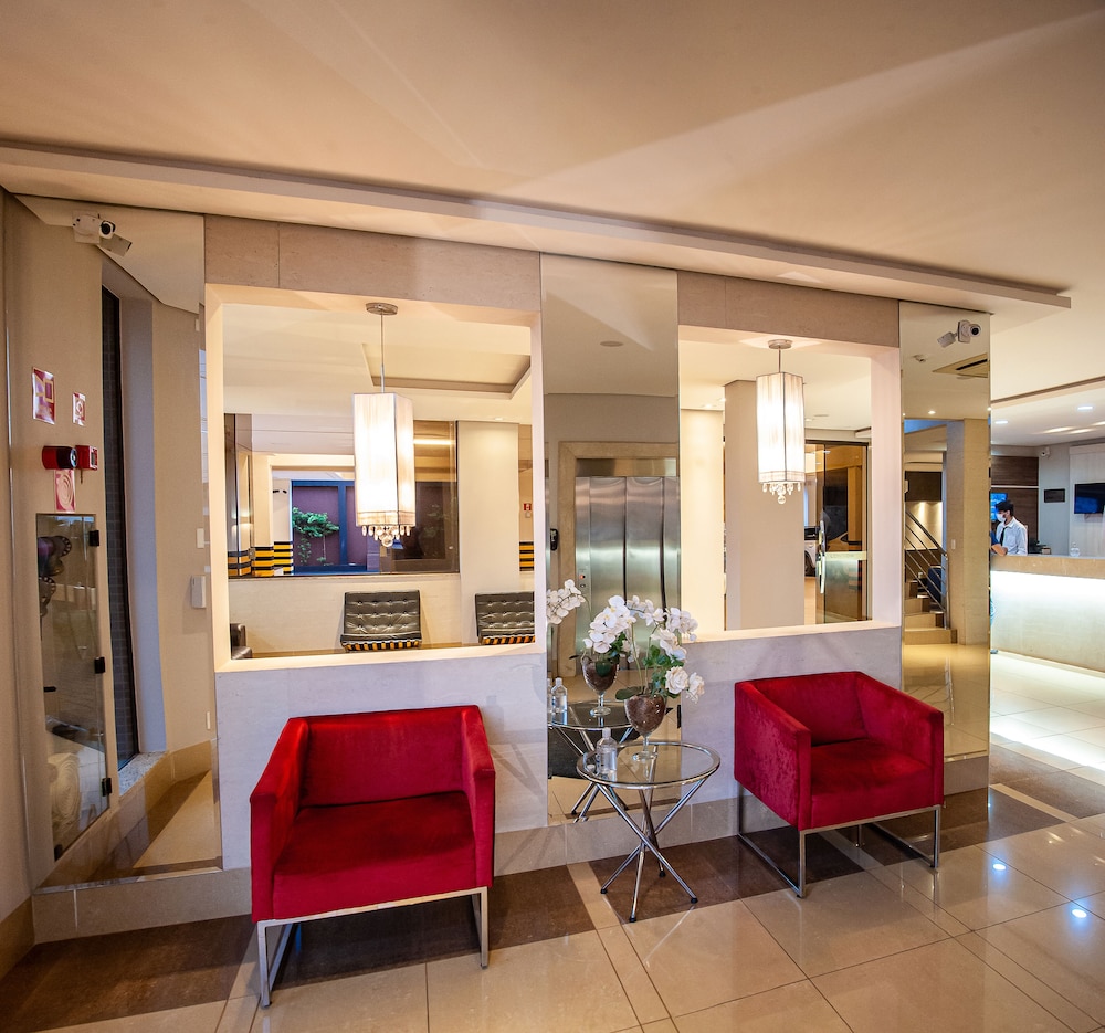London Hotel 34/50