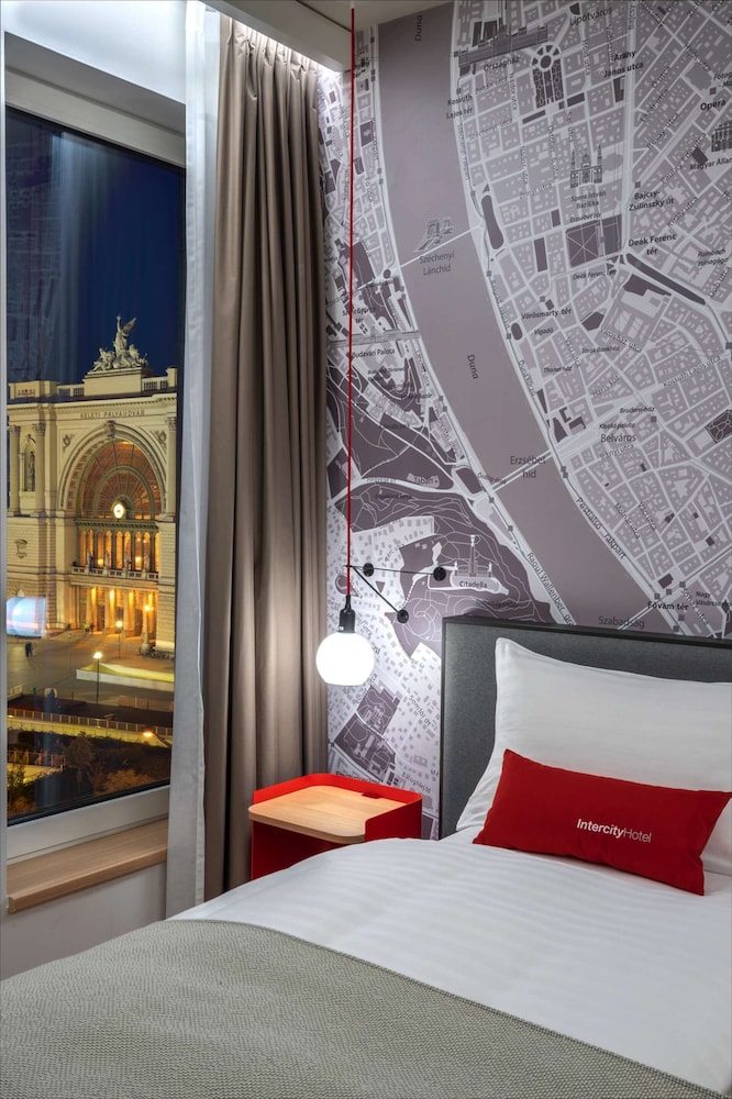 IntercityHotel Budapest 12/65
