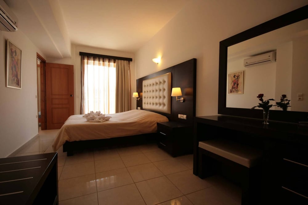 Castro Beach Hotel 16/55