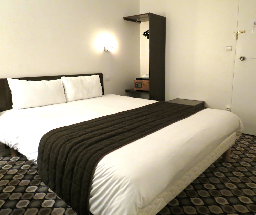 Kyriad Nuits-Saint-Georges 15/50