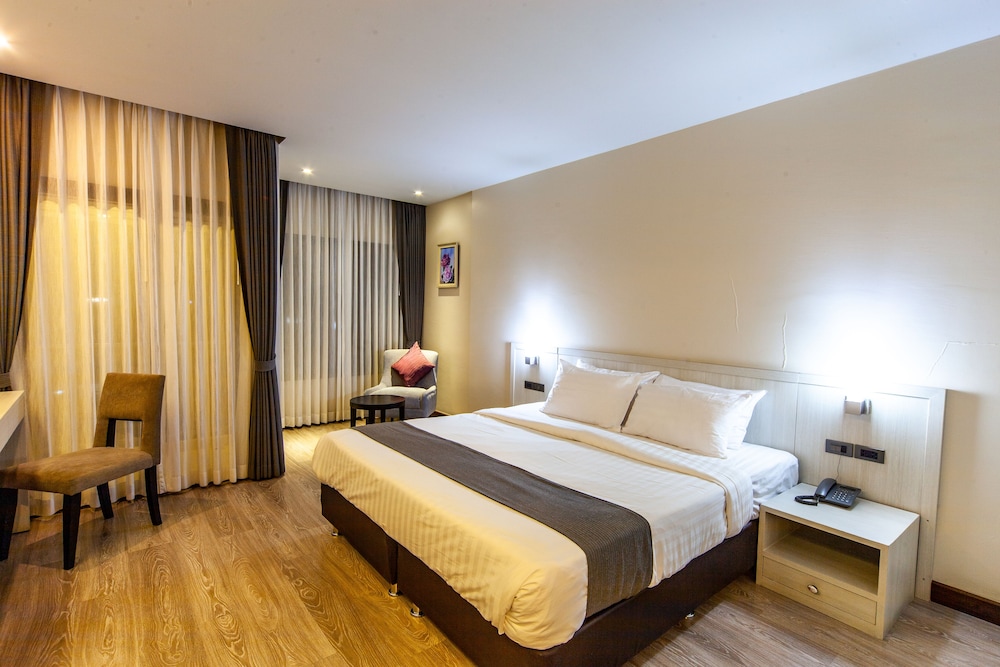 SUPERIOR, DOUBLE BED