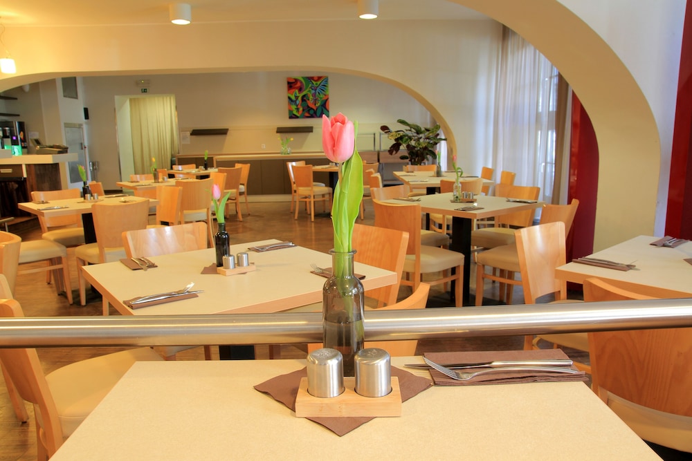 Akcent Hotel 49/67
