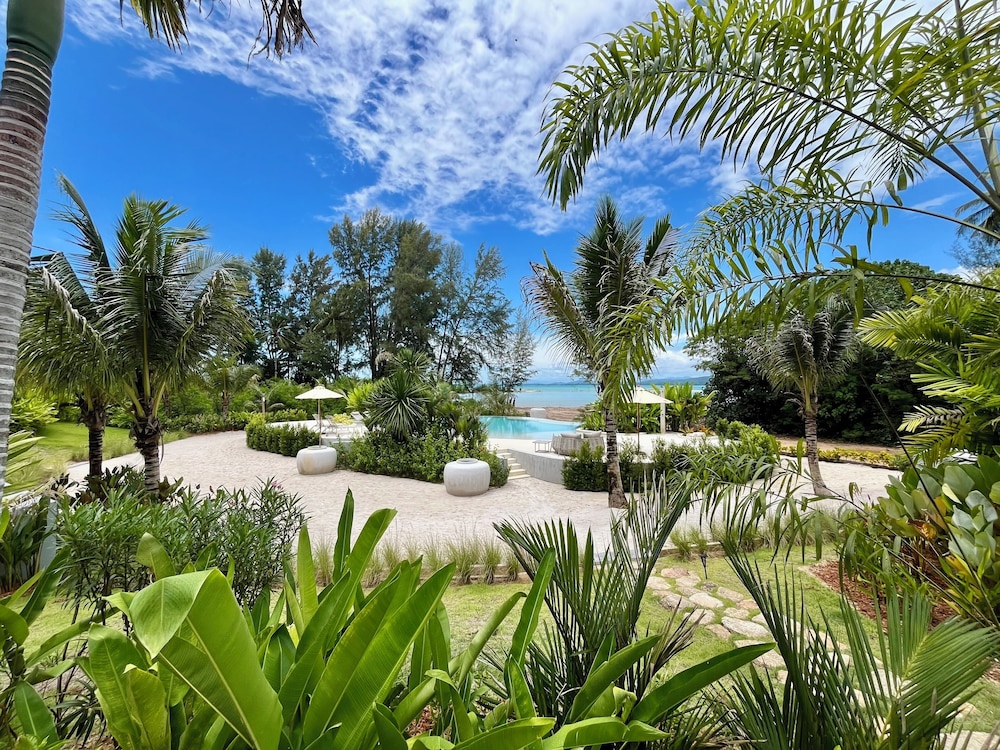 Cape Pakarang Wow Wild Wellness Escapes 34/50