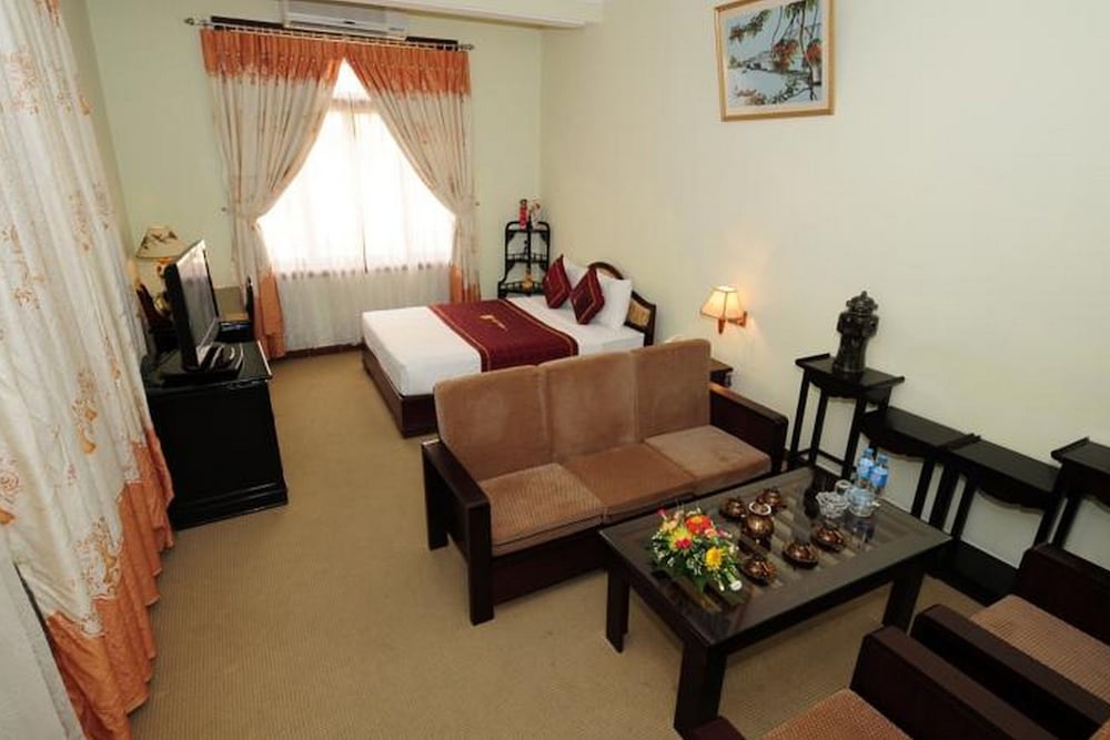 Duy Tan Hotel 44/47
