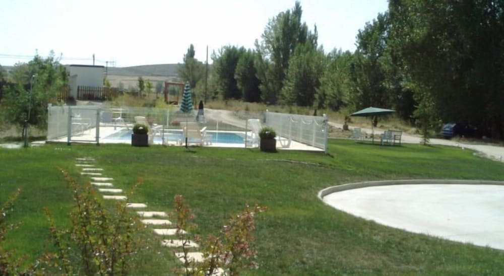Rusticae Hotel Santa Coloma Del Camino 27/33
