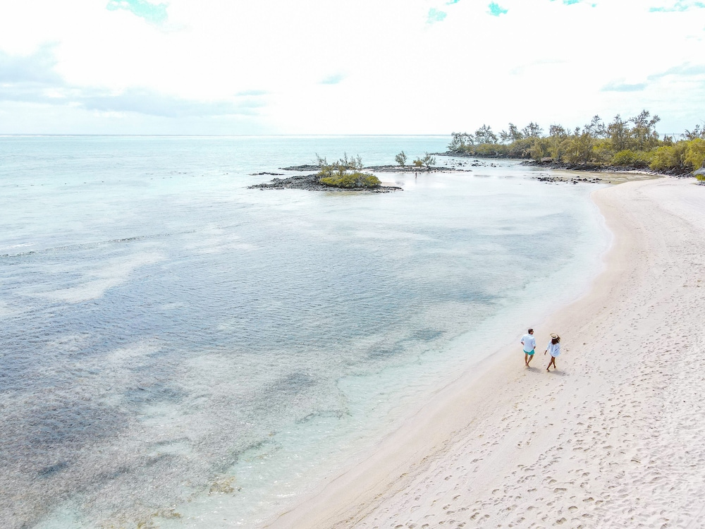 The Bay Club at Anahita 32/44