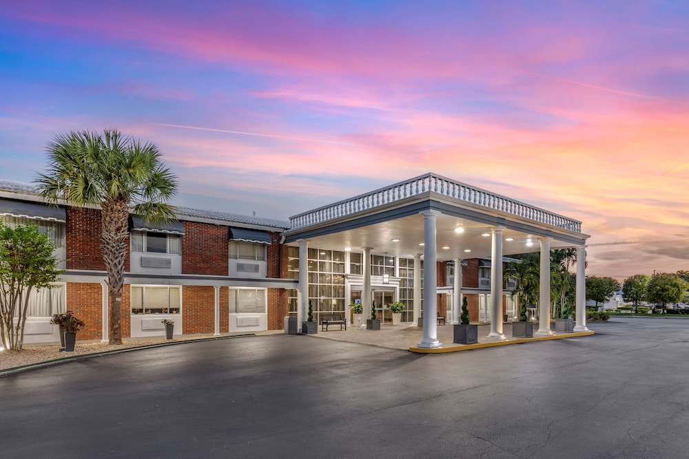 Best Western Palm Beach Lakes photo3