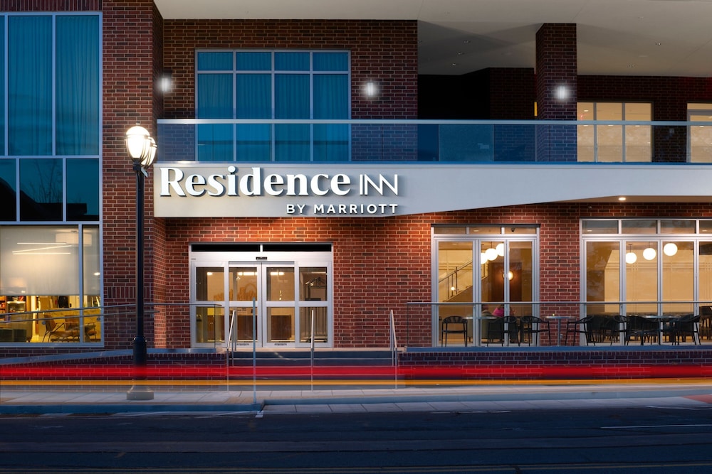 Residence Inn by Marriott St. Louis Clayton 1/33
