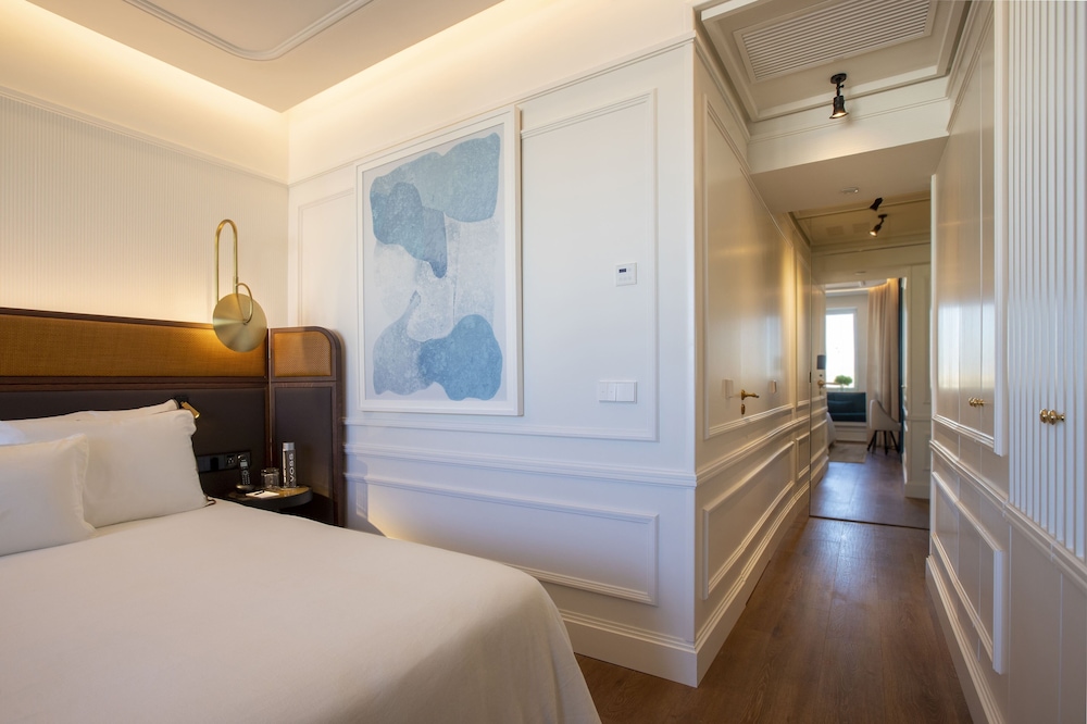Only YOU Hotel Valencia (ex Ayre Astoria Place) 15/72