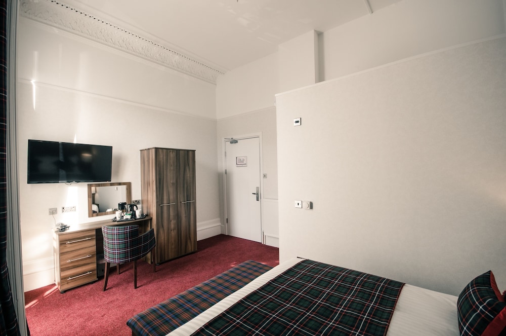 Royal West End Hotel 22/69