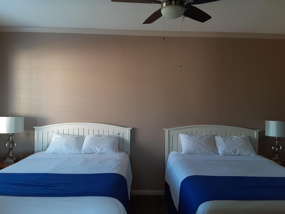 Pacific Plaza Resort 15/70