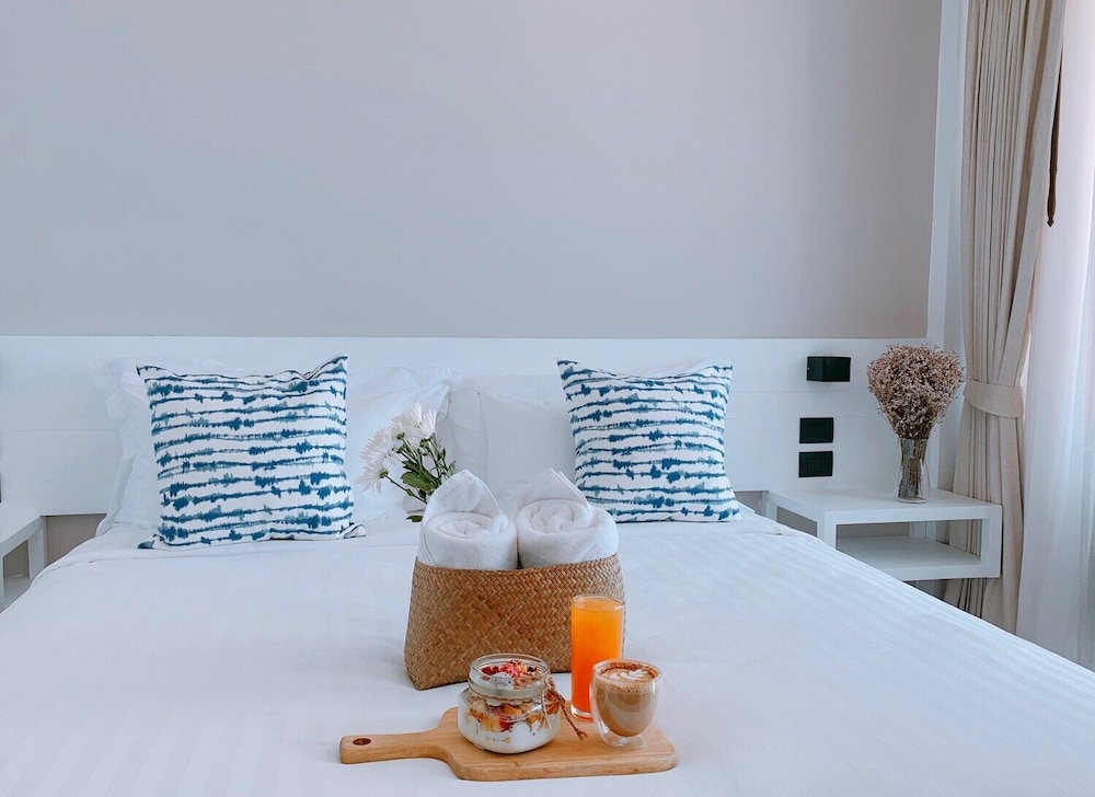 Blue Tao Beach Hotel 43/59