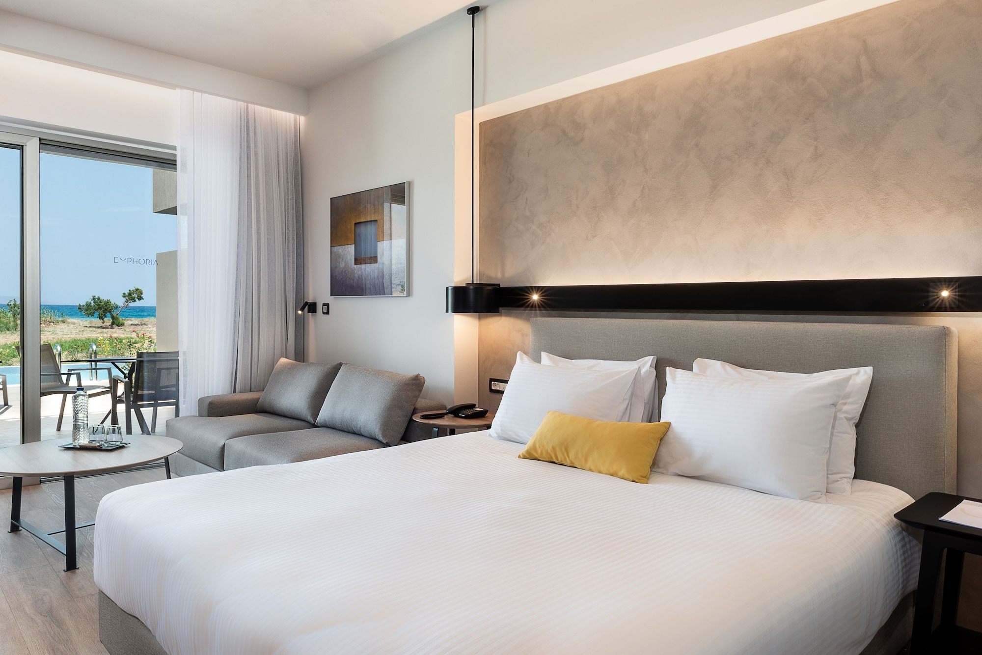 Classic, Double Bed, Partial Sea View, Pool Access