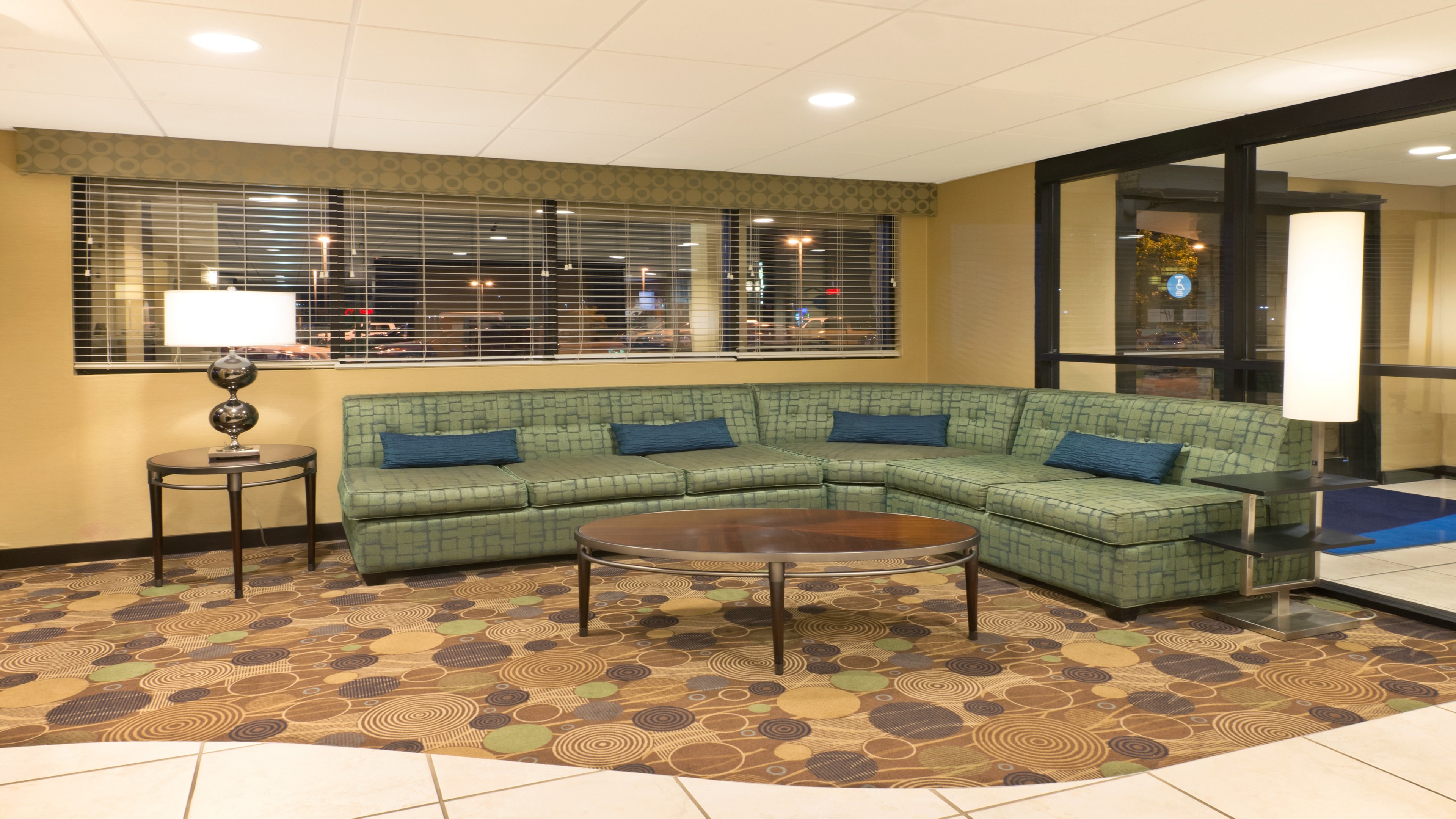 Holiday Inn Express Hotel Suites Colby 41/60