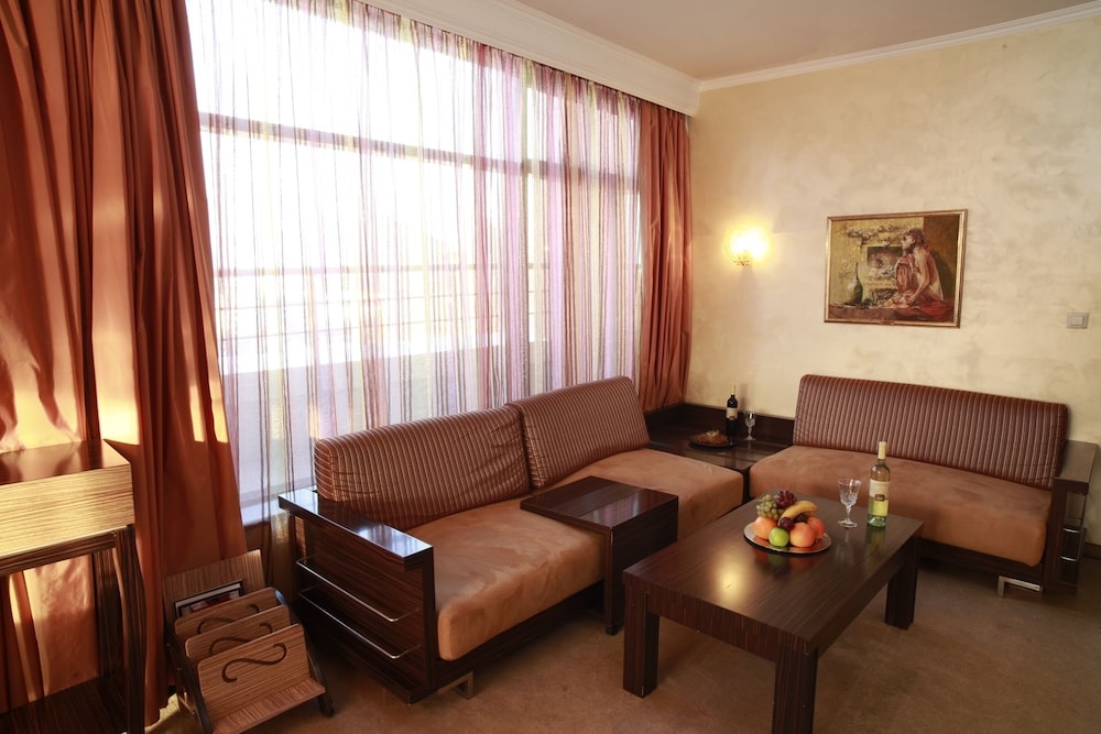 Mercure Sofia City 69/105
