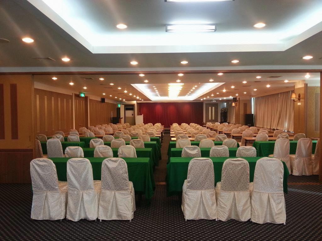 Chungju Grand Hotel 34/36