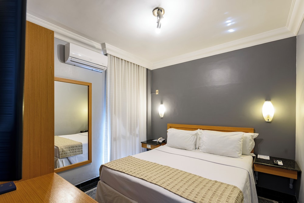 Executive, Suite, Queen Bed