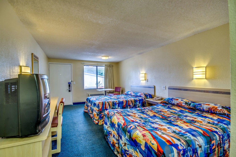 Motel6 Saint Joseph, MO 19/57