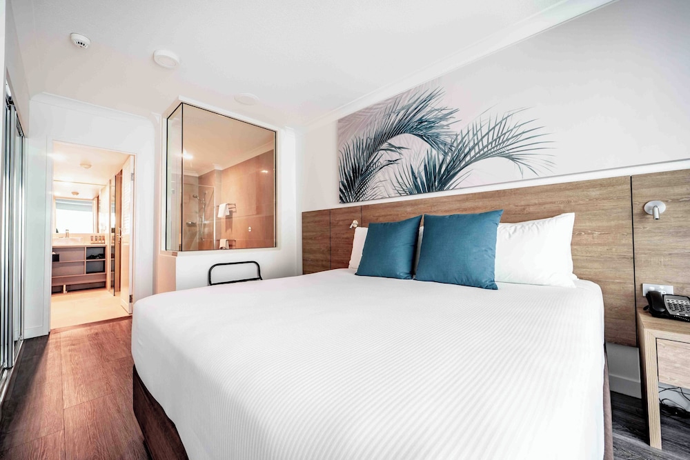 Novotel Cairns Oasis Resort 28/80