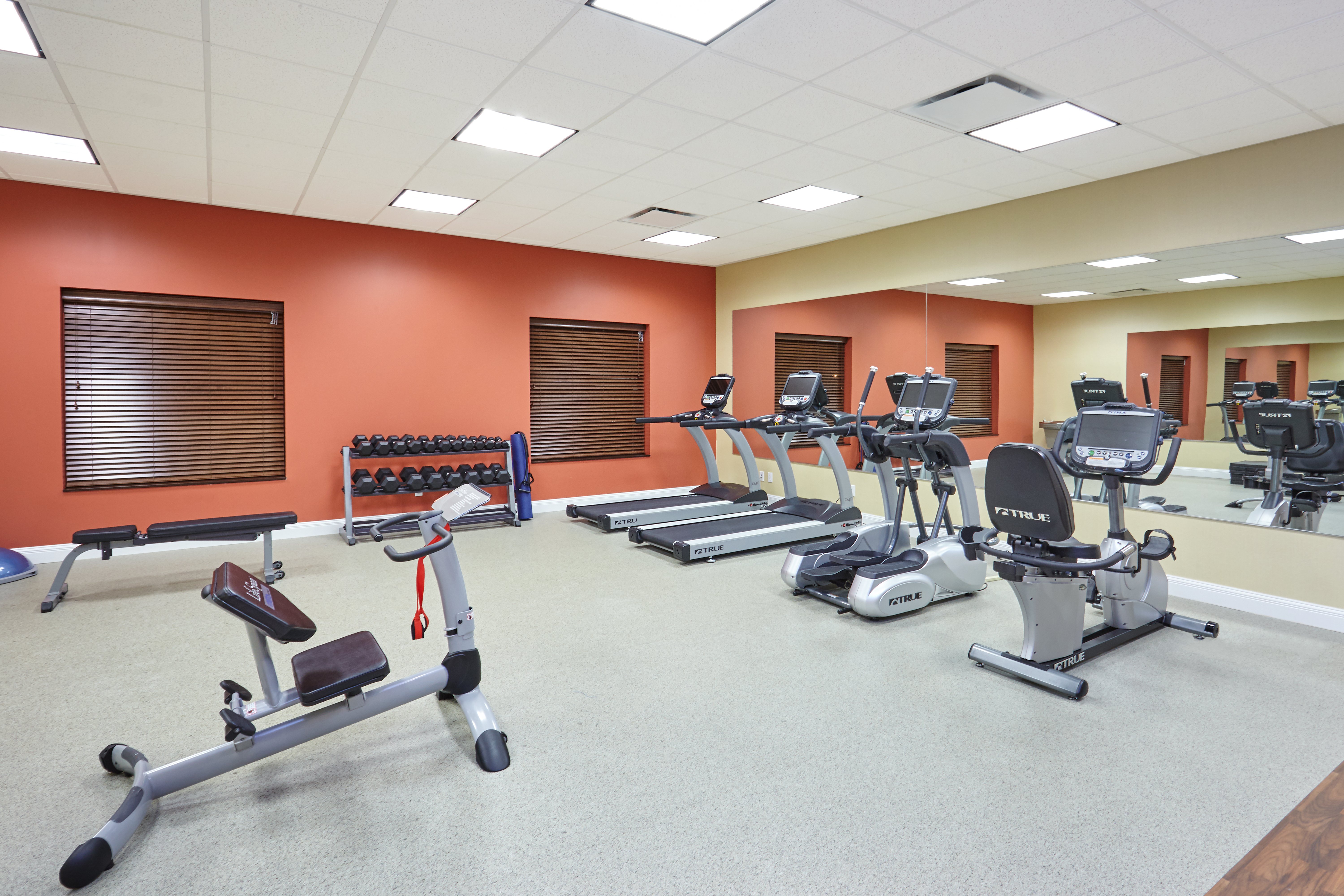 Holiday Inn Express Hotel And Suites Columbia Univ Area Hwy 63 41/63