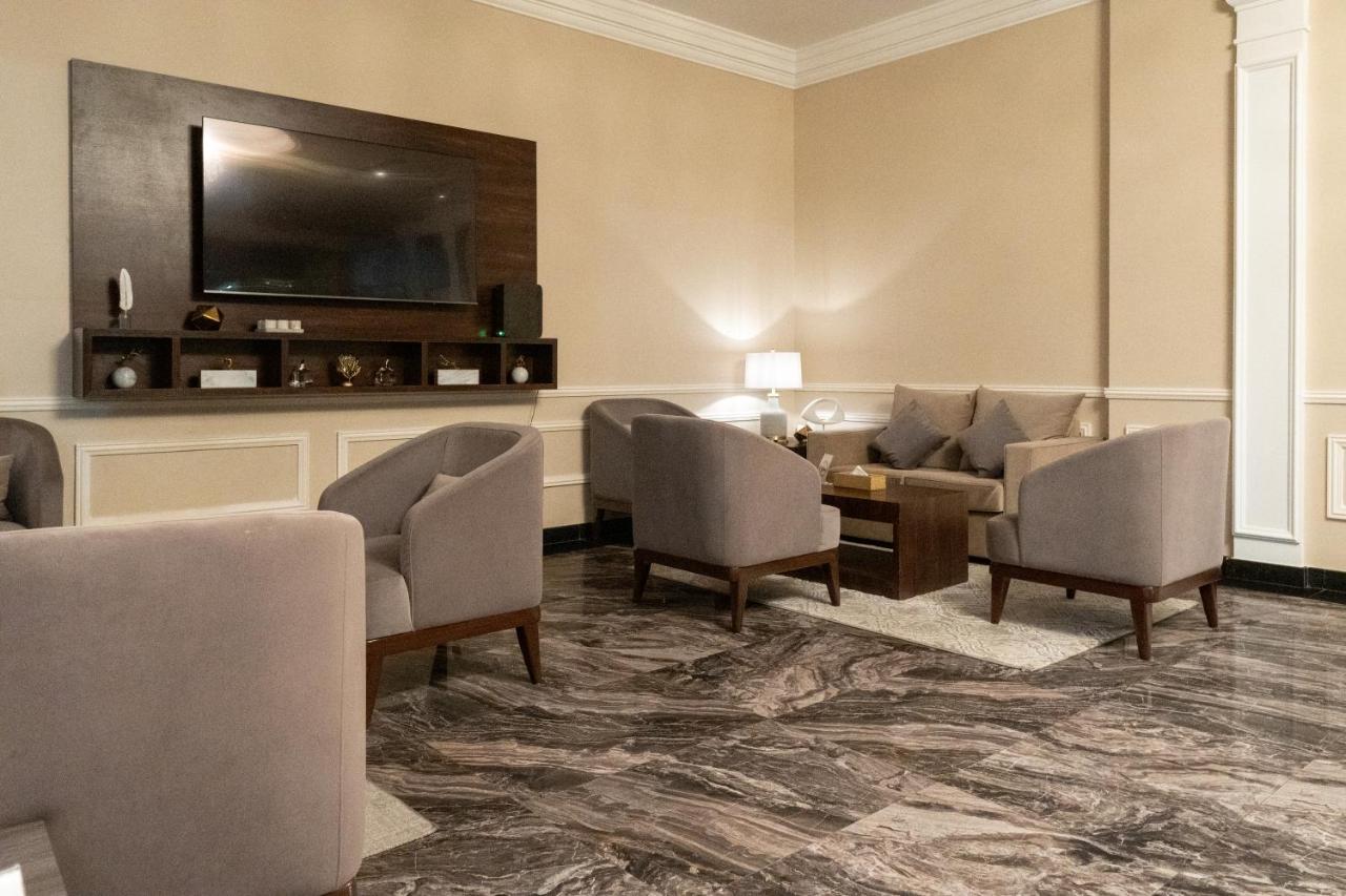 Fakhamat Al Dyafa - Serviced Apartments 46/53