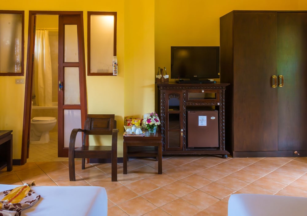 Phuwanalee Resort Khao Yai 12/48