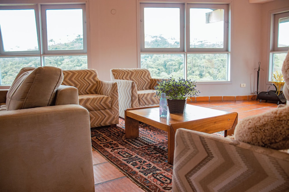 Plaza Inn Week Inn - Campos Do Jordao 38/60