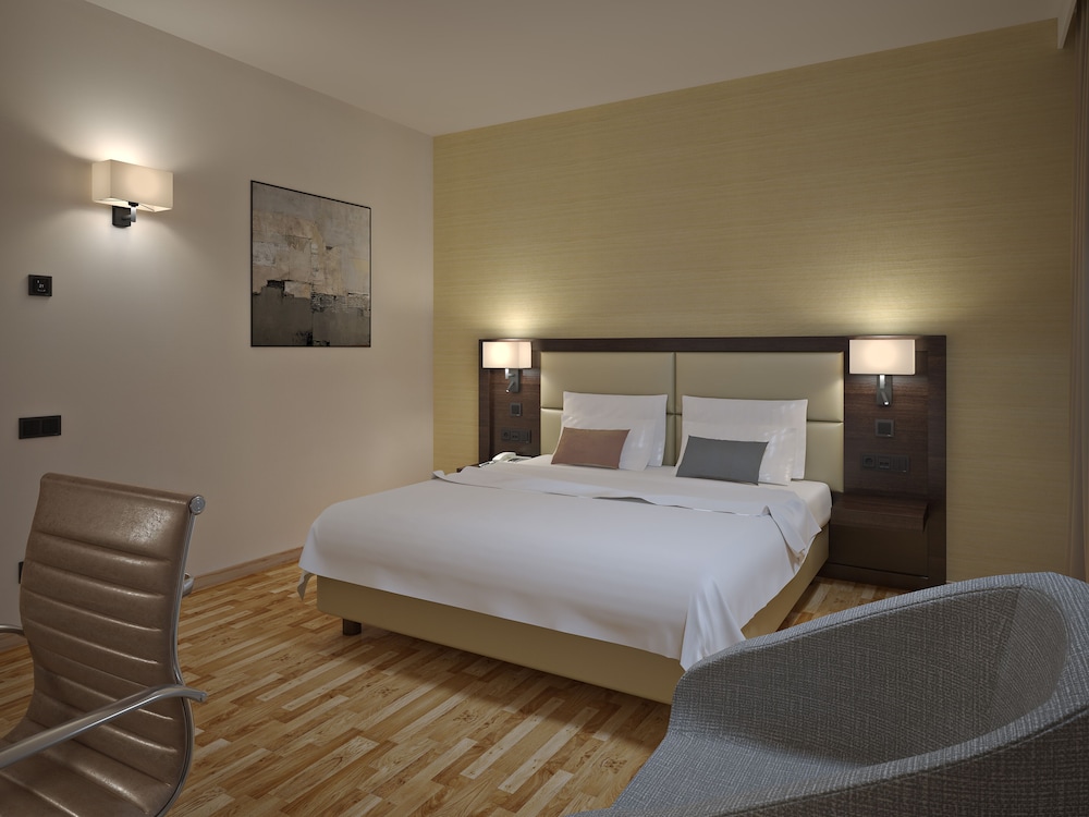 AC Hotel by Marriott Milan Sesto 13/63