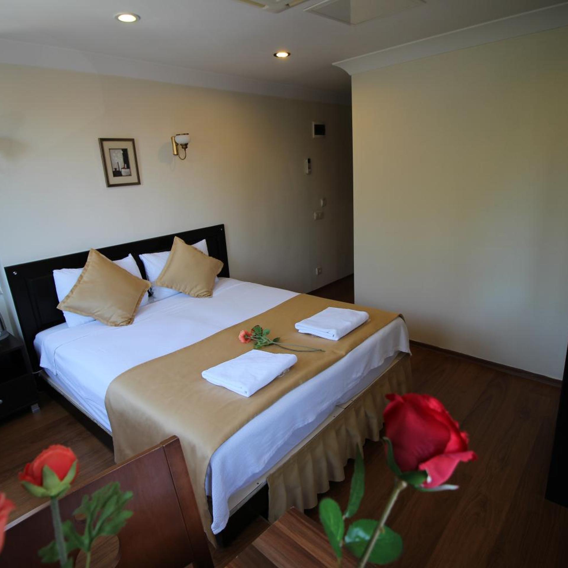 SULTANS HOTEL 21/51