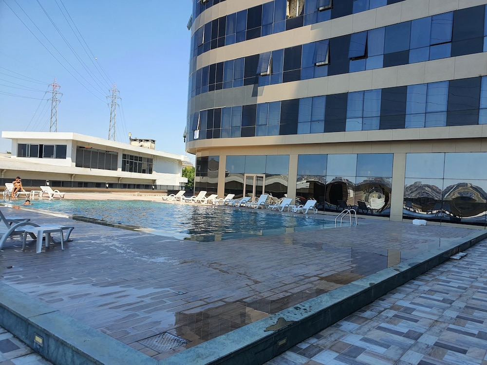 MyHouse N5 Suites 61/69