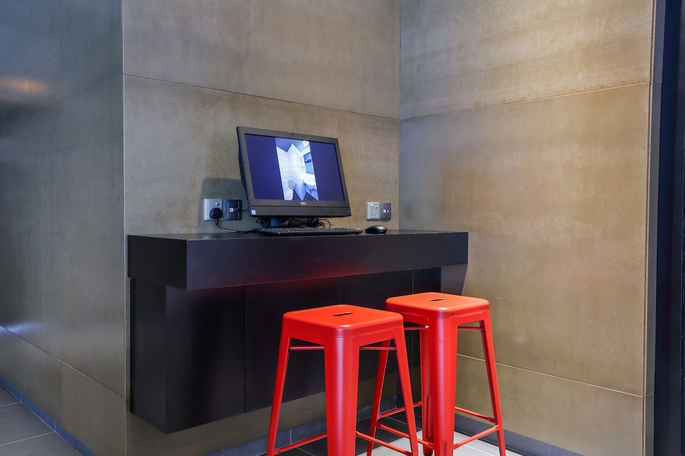 Lazdana Hotel Kuala Lumpur 44/48