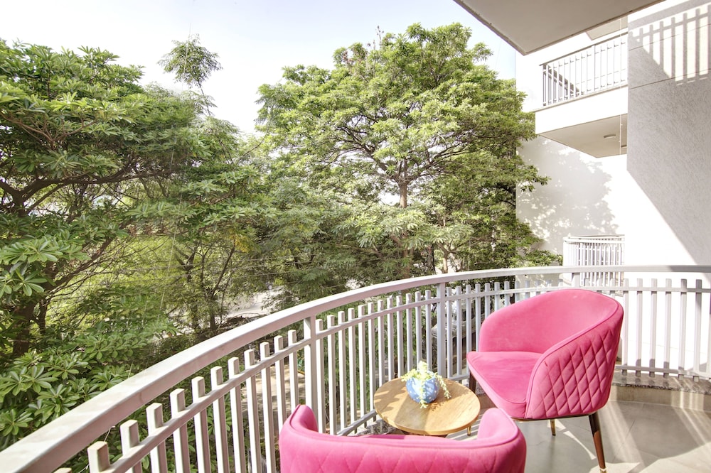 Saltstayz Hotel Huda City Center 31/49