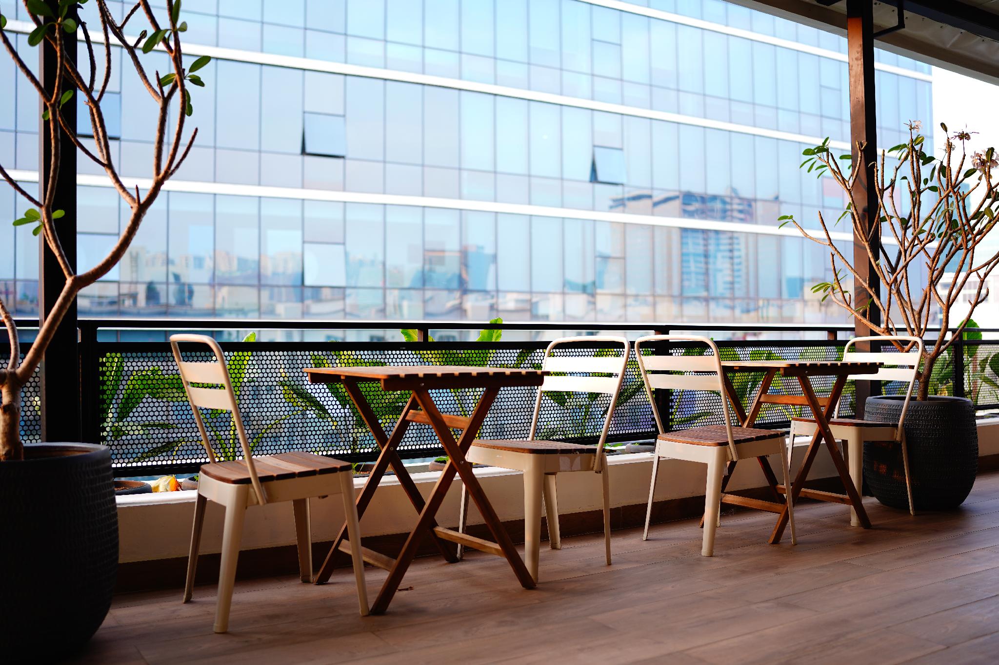 32 Urban by Akoya Hotels - Gachibowli, West Hyderabad 16/18