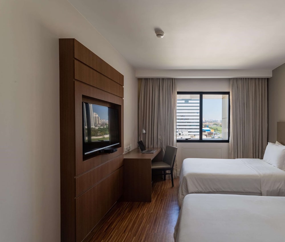 Golden Tulip Sao Jose Dos Campos 11/50