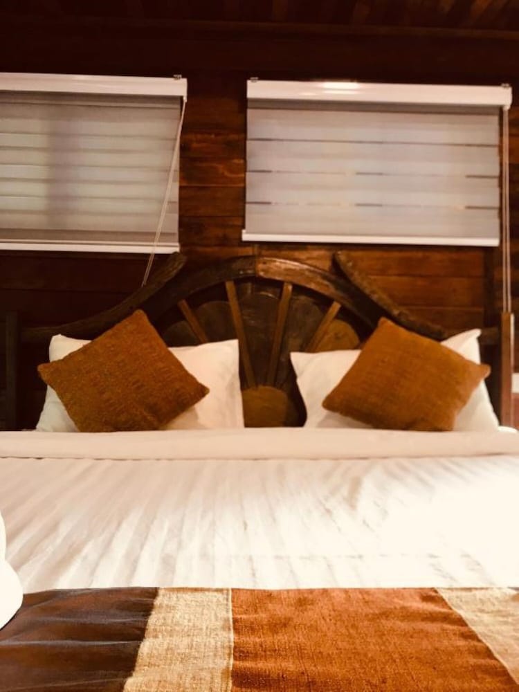 Boutique Village Hotel SHA Plus 16/71