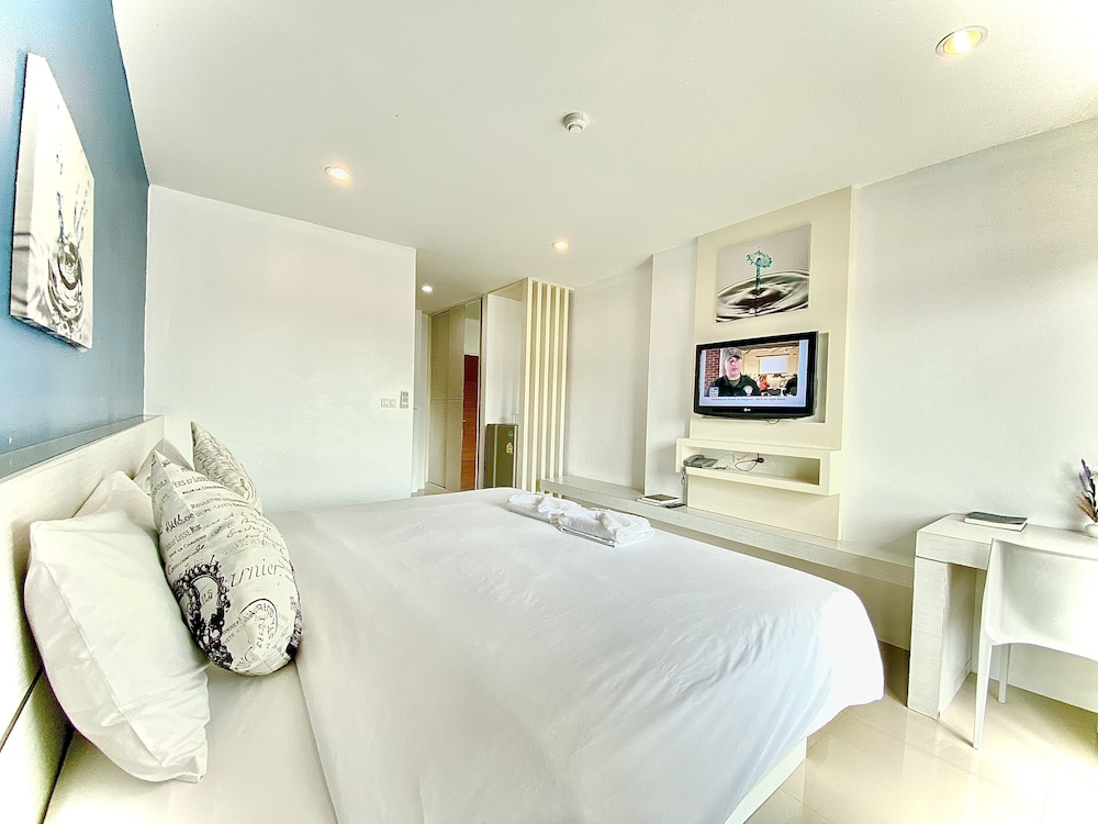 THE PALMS RESIDENCE 15/59