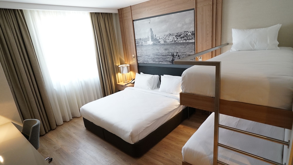 TRYP by Wyndham Istanbul Basin Ekspres 17/50