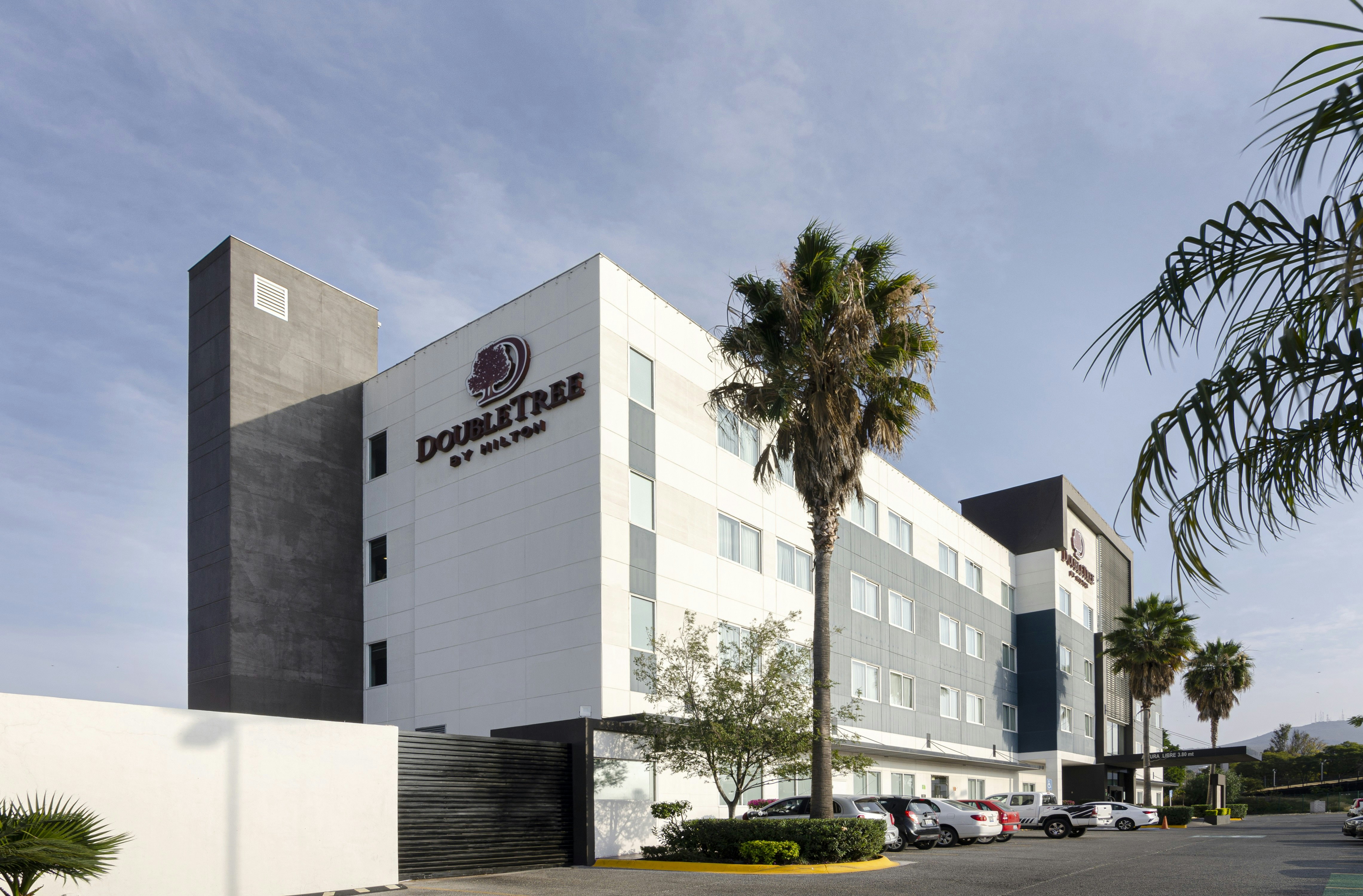 DoubleTree by Hilton Hotel Queretaro 1/22