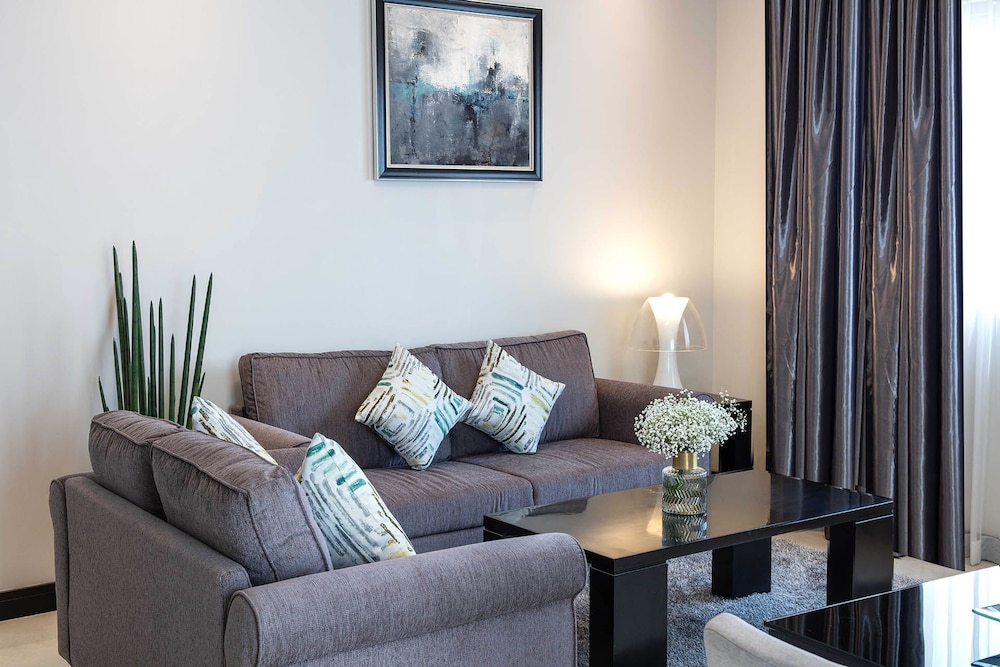 Loumage Suites Spa Seef 46/70