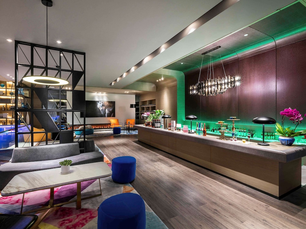 Mercure Suzhou Downtown 10/75